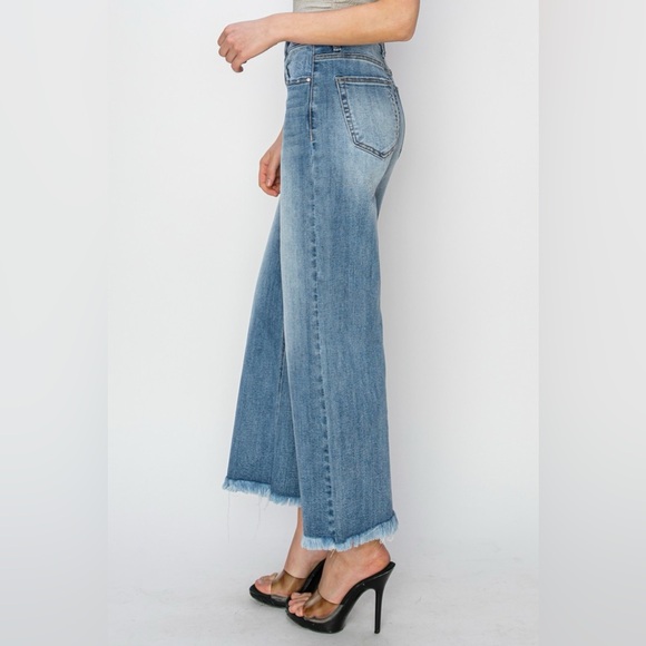 RISEN Raw Hem Cropped Wide Leg Jeans - Picture 5 of 6